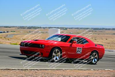 media/Oct-18-2025-Extreme Speed (Sat) [[d6d7e1fef1]]/Group 3 Purple/Session 2 (Turn 3)/